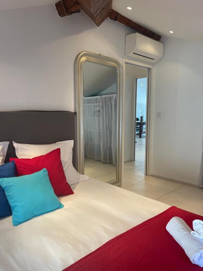 Grand Appartement Style Loft Bord De Mer 普罗普里亚诺 外观 照片