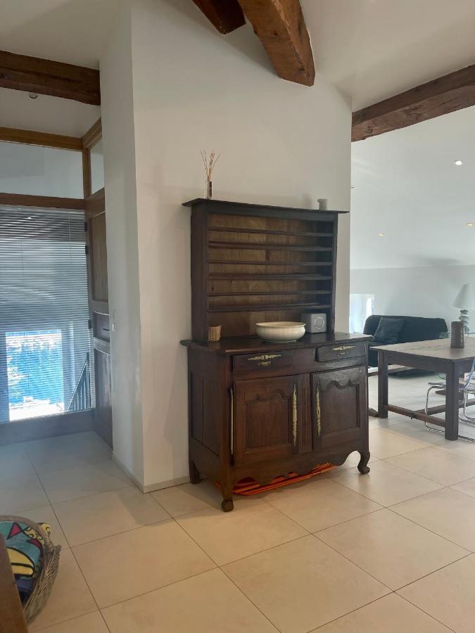 Grand Appartement Style Loft Bord De Mer 普罗普里亚诺 外观 照片