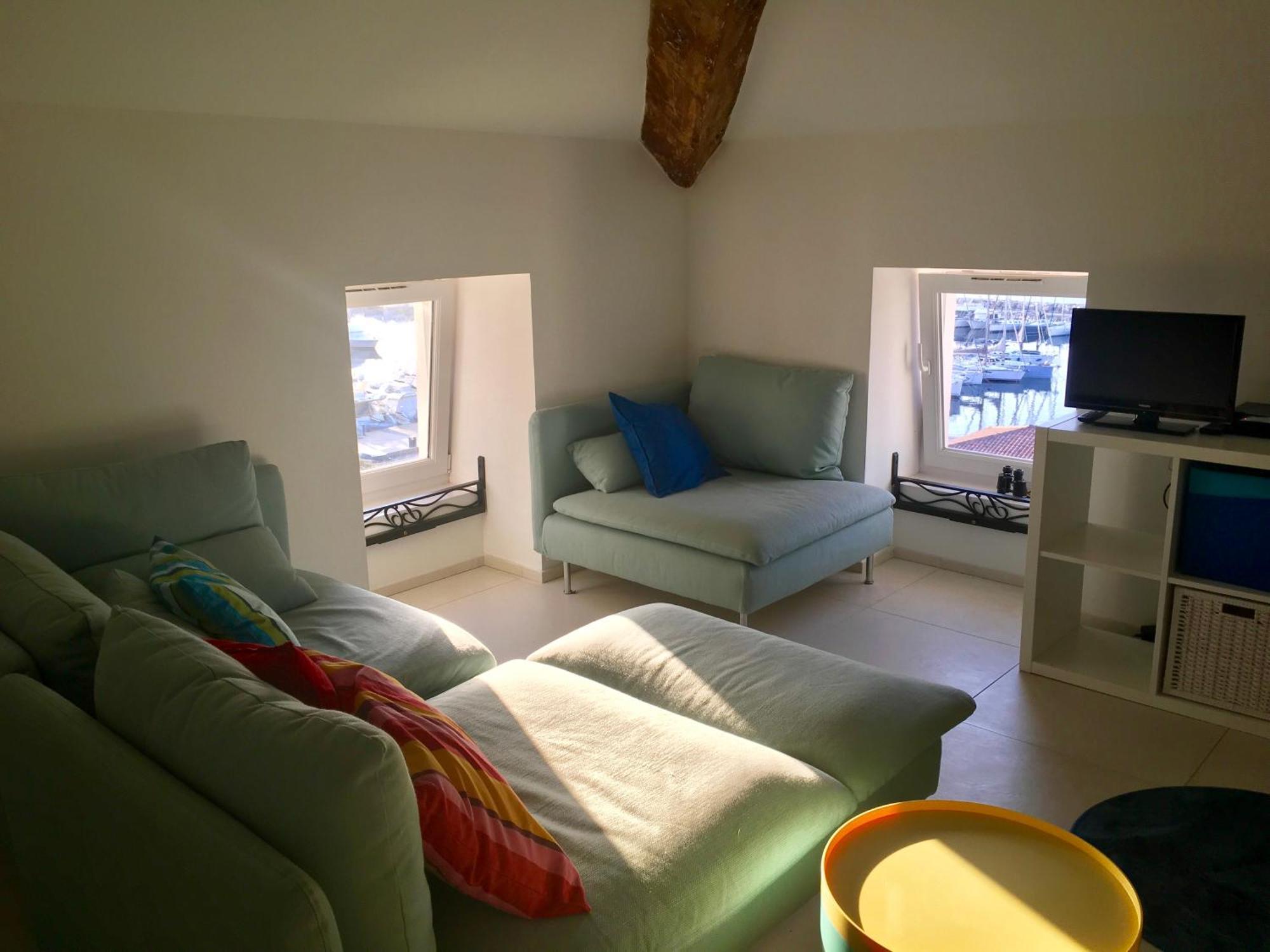 Grand Appartement Style Loft Bord De Mer 普罗普里亚诺 外观 照片